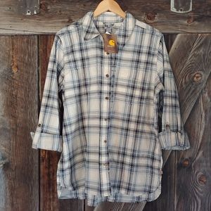 Long Sleeve Buttoned Plaid Shirt